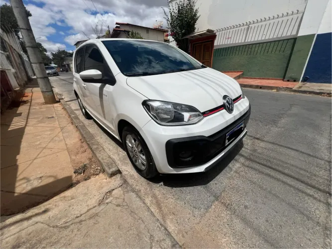 Volkswagen Up! Move 1.0 TSI Total Flex 12V 5P 2018