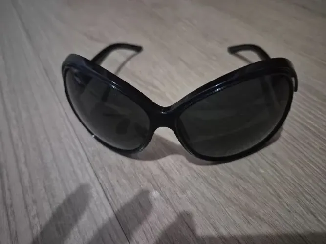 OCULOS ESCURO FEMININO DIESEL
