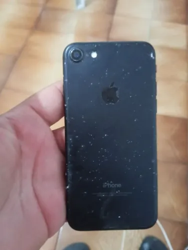 iPhone 7 pra retirada de peças não dá sinal 