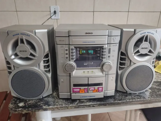 Rádio CCE 