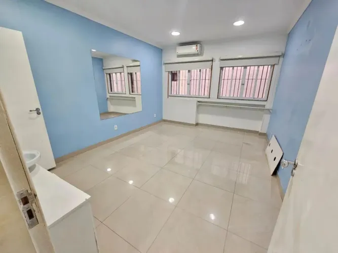 Sala comercial para venda no calçadão  de Nilópolis - RJ