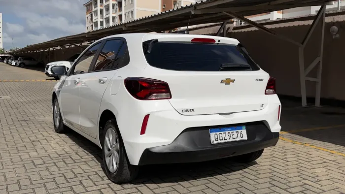 Chevrolet Onix Hatch LT 1.0 12V TB Flex Mec. 4P 2020