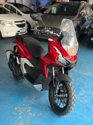 Honda ADV 160 2027