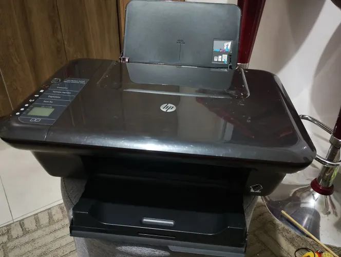 Vende se Impressora HP OBS:Sem cartuchos