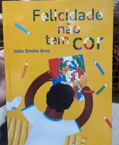 livro: Felicidade não tem cor