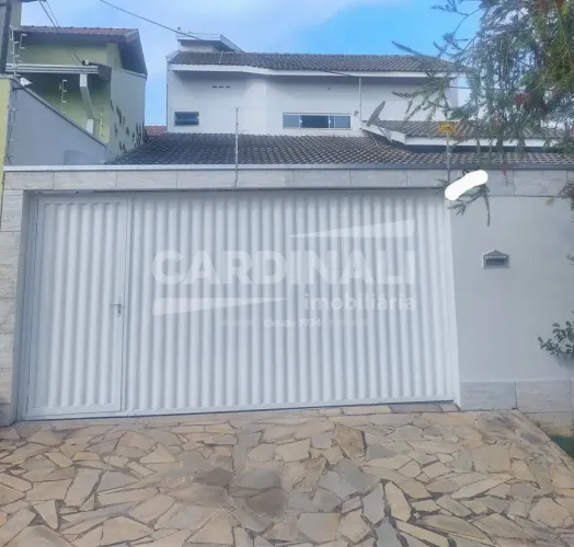Lindo Sobrado à Venda | 4 Quartos | 200 m² | 3 Vagas | Suíte | Área Gourmet