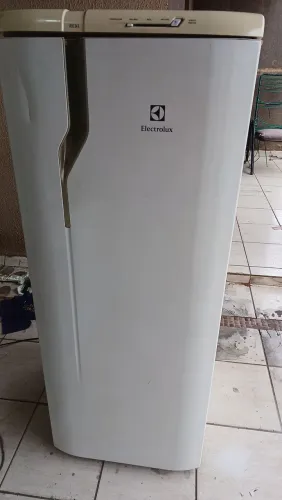 Geladeira Electrolux