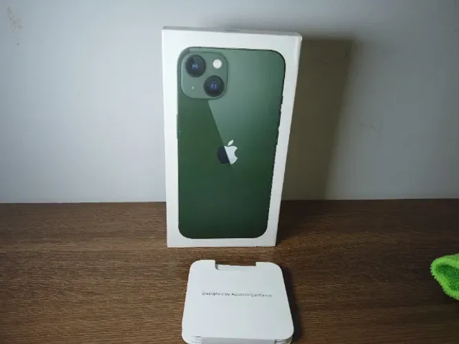 Caixa iphone 13 