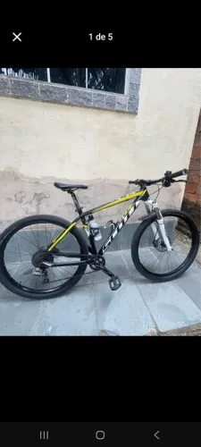 Bike scott scale aro 29(vendo ou faço rolo)
