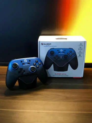 Controle Gamesir SuperNova (LACRADO)