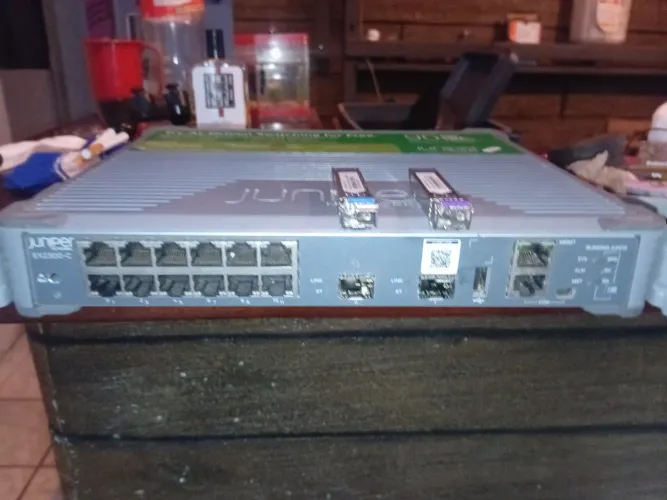 Juniper ex2300