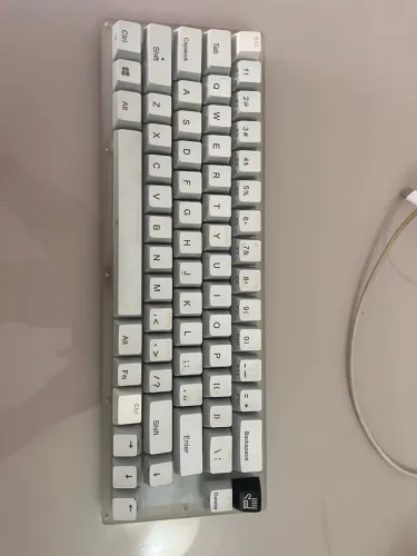 Teclado Gamakay 65% RGB Gamer