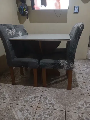 Mesa 4 cadeira 