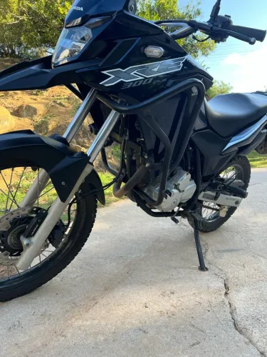 XRE 300 2019 30km