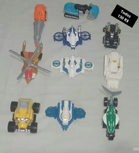 Carrinho de colecionáveis de Power Rangers
