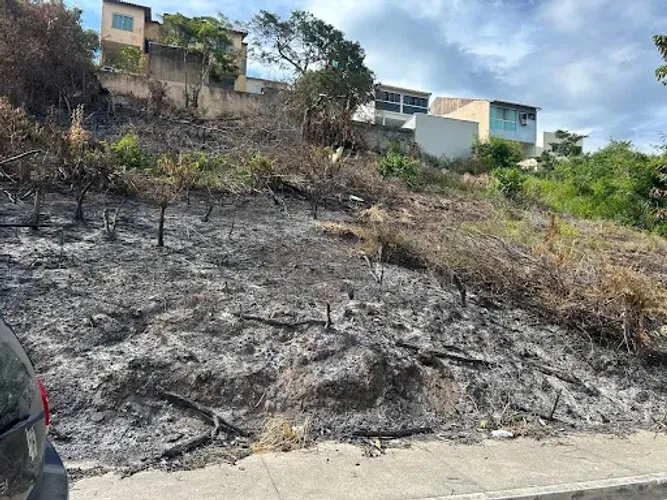Terreno à venda, 360 m² por R$ 220.000,00 - Novo Horizonte - Macaé/RJ