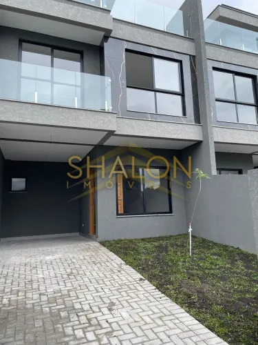 Sobrado duplex novo com 3 dormitórios e suite no tingui com 2 ou mais vagas de garagens.