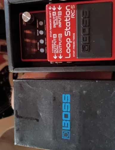LOOP STATION RC5 BOSS semi novo