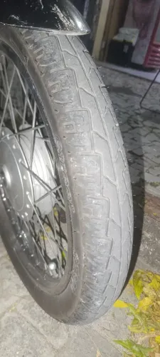 Vendo pneu Vipal aro 18 dianteiro...