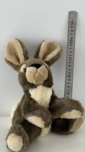 Coelho de Pelúcia Usado - Feito na Indonésia