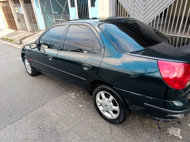 Ford Mondeo CLX 2.0i 4P AUT 1997