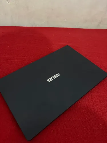 Notebook ASUS VivoBook Go 15
