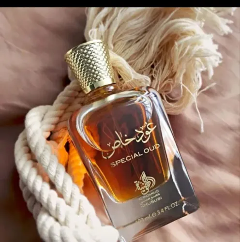 Special Oud Al Wataniah Eau de Parfum - Perfume Unissex 100ml<br>Cód. MP271756<br><br>Outlet<br><br>