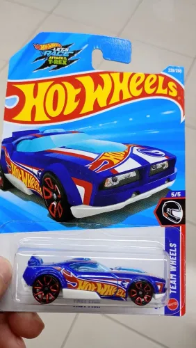 Hot Wheels Fast Fish th