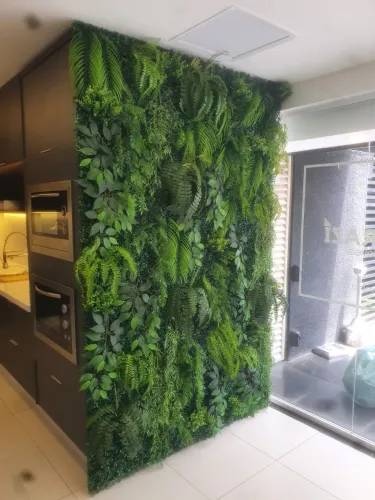 Jardim Vertical artificial e Muro Inglês 