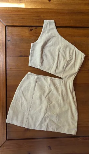 Vestidos $50 cada
