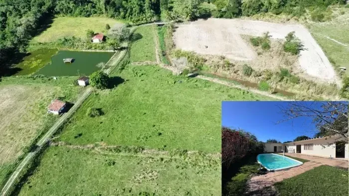 Barrozo Imóveis - Fazenda a venda com 30.94 ha (6.39 alq) sede boa, rio, pastagem.