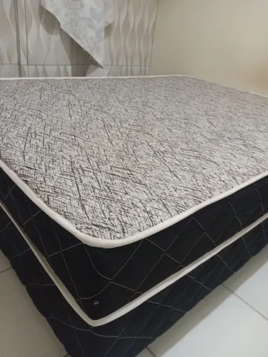 Cama casal box de mola 