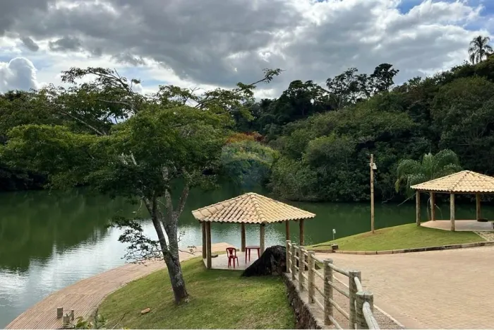 Lote a venda no Condominio Recanto da Cachoeira