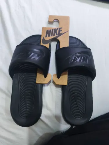 Chinelo Nike Victori One (original)