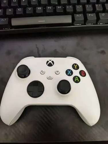 Controle sem Fio XBOX Wireless Series S/X - Microsoft