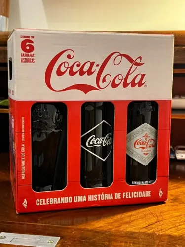 Kit Edição Especial Coca-Cola - Celebrando História (Colecionador)