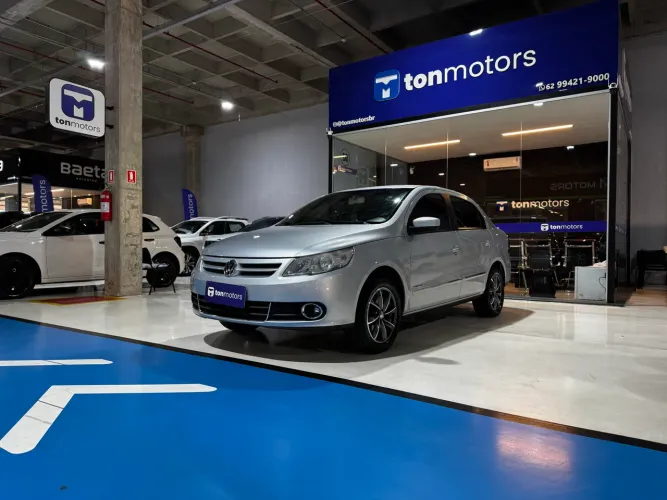 Volkswagen Voyage Comf/highli. 1.6 MI T.flex 8V 4P 2010