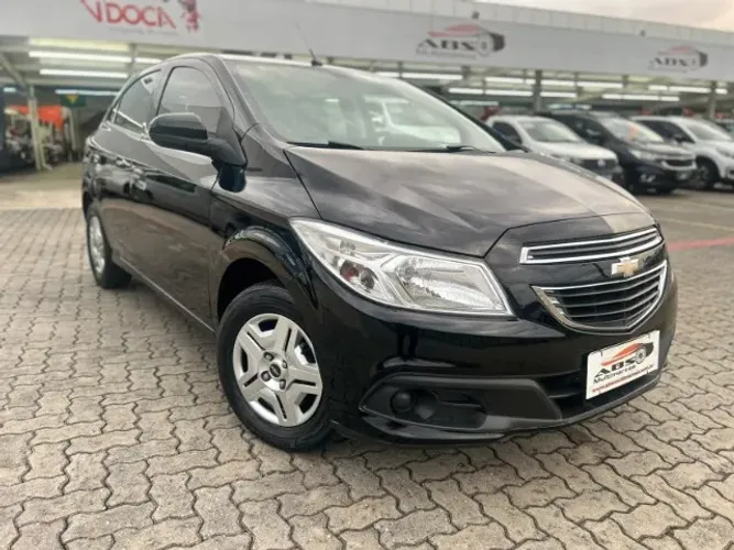 Chevrolet Onix Hatch LT 1.0 8V Flex Power Mec. 4P 2013