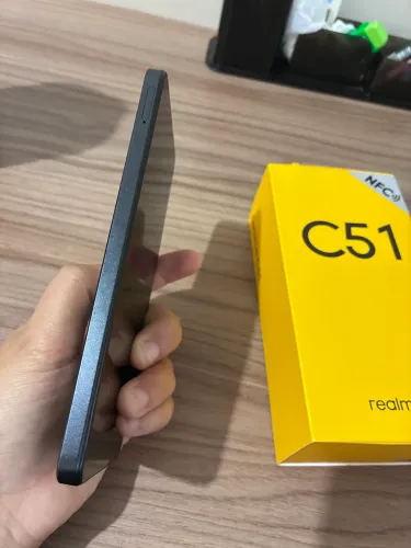 Realmi C51