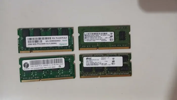 Kit 4 Memórias RAM de Notebook - 2GB Cada - DDR2/DDR3/DDR3L