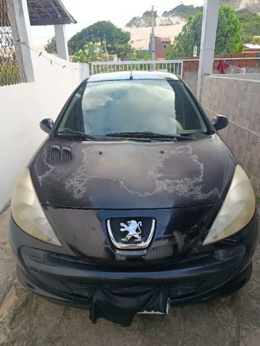 Peugeot 207 XR 1.4 Flex 8V 5P 2010