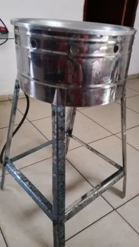 Fritadeira a gás semi nova