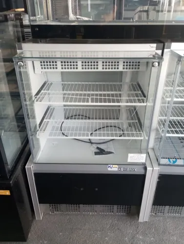 NZ. Vitrine REFRIGERADA 75cm Gelopar