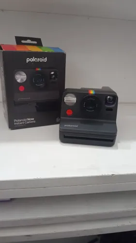 Polaroid Câmera instantânea Now 2nd GenerationI -Type - Preta (9095), falta manual e alça