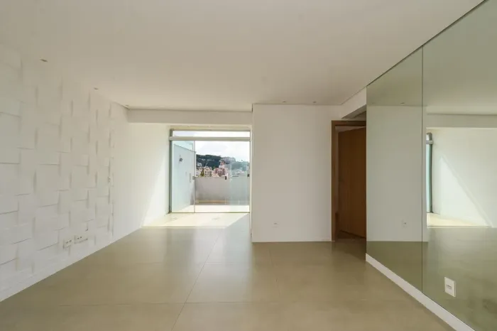 Apartamento à Venda - Padre Eustáquio, 2 Quartos, 172 m2