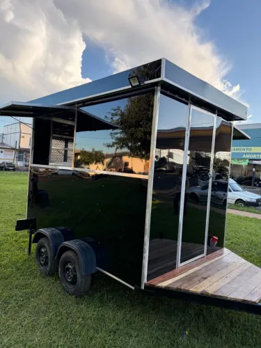 Food truck trailer