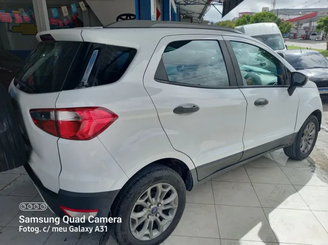 Ford Ecosport Freestyle 1.6 16V Flex 5P 2015