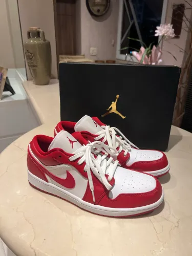 Tenis Nike Air Jordan 1 Low Vermelho