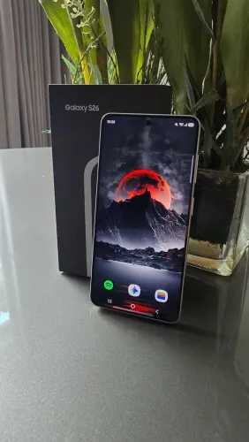 Samsung S26
