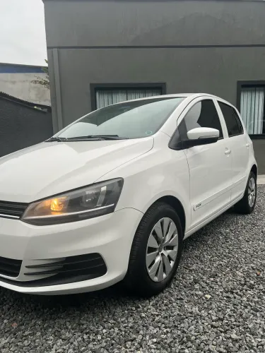 Volkswagen Fox Trendline 1.6 Flex 8V 5P 2016